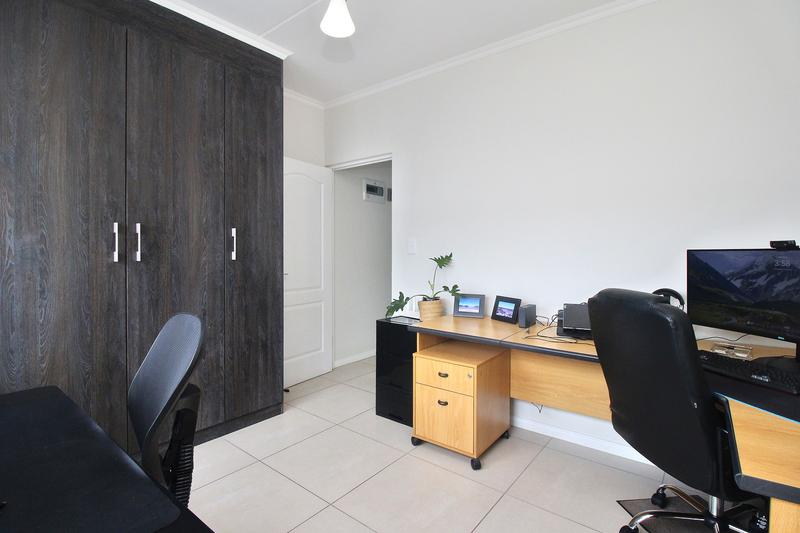 To Let 2 Bedroom Property for Rent in De Velde Western Cape